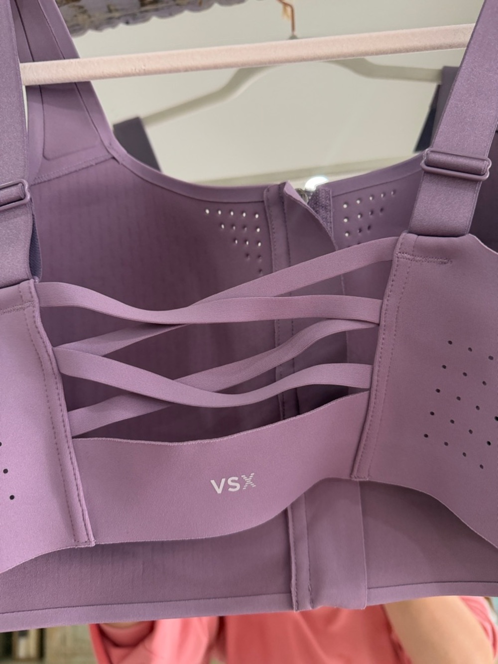 NWT Victoria's Secret Lavender Featherweight Max Front-Zip Support Sports Bra - Picture 5 of 5